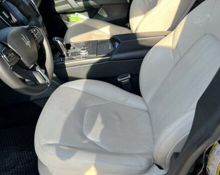 Чорний Мазераті Ghibli, об'ємом двигуна 2.98 л та пробігом 134 тис. км за 22000 $, фото 22 на Automoto.ua