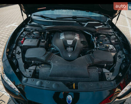 Чорний Мазераті Ghibli, об'ємом двигуна 2.98 л та пробігом 82 тис. км за 27000 $, фото 29 на Automoto.ua