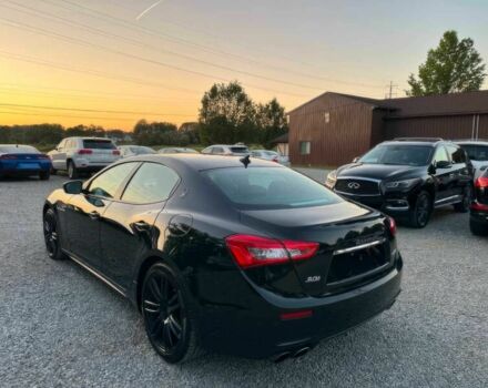 Черный Мазерати Гибли, объемом двигателя 3 л и пробегом 65 тыс. км за 12700 $, фото 7 на Automoto.ua