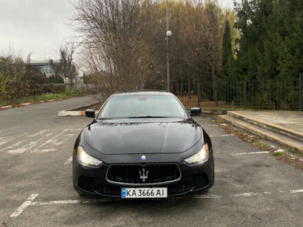 Черный Мазерати Гибли, объемом двигателя 2.98 л и пробегом 106 тыс. км за 19500 $, фото 1 на Automoto.ua
