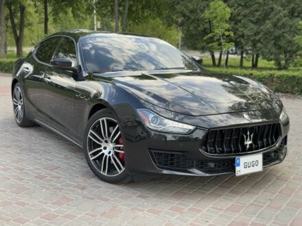Мазераті Ghibli 2017 у Лубнах на Automoto.ua Чорний Мазераті Ghibli, об'ємом двигуна 3 л та пробігом 100 тис. км за 19999 $, фото 1 на Automoto.ua