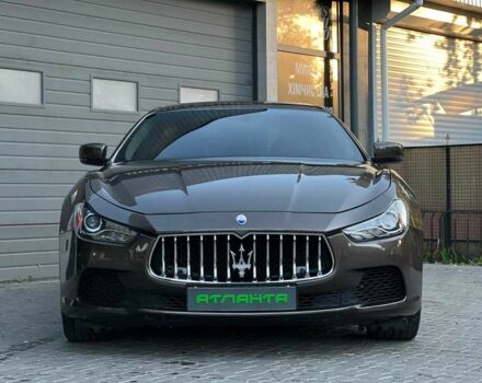 Коричневый Мазерати Гибли, объемом двигателя 3 л и пробегом 99 тыс. км за 14900 $, фото 2 на Automoto.ua