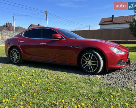 Красный Мазерати Гибли, объемом двигателя 2.98 л и пробегом 70 тыс. км за 17900 $, фото 5 на Automoto.ua
