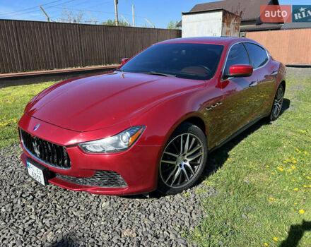 Красный Мазерати Гибли, объемом двигателя 2.98 л и пробегом 70 тыс. км за 17900 $, фото 1 на Automoto.ua