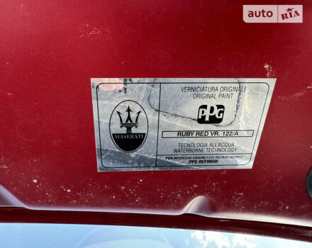 Красный Мазерати Гибли, объемом двигателя 2.98 л и пробегом 70 тыс. км за 20500 $, фото 25 на Automoto.ua
