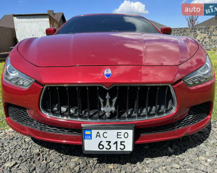 Красный Мазерати Гибли, объемом двигателя 2.98 л и пробегом 70 тыс. км за 17900 $, фото 6 на Automoto.ua