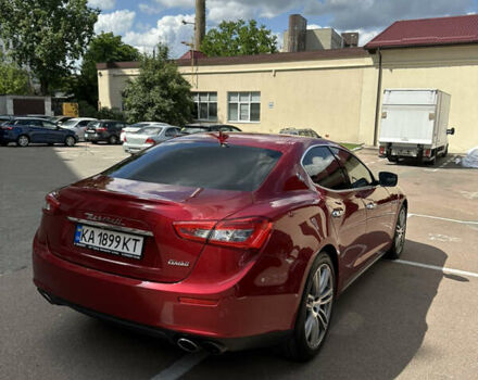 Червоний Мазераті Ghibli, об'ємом двигуна 2.98 л та пробігом 75 тис. км за 23500 $, фото 19 на Automoto.ua