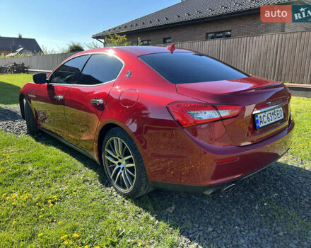 Красный Мазерати Гибли, объемом двигателя 2.98 л и пробегом 70 тыс. км за 17900 $, фото 2 на Automoto.ua