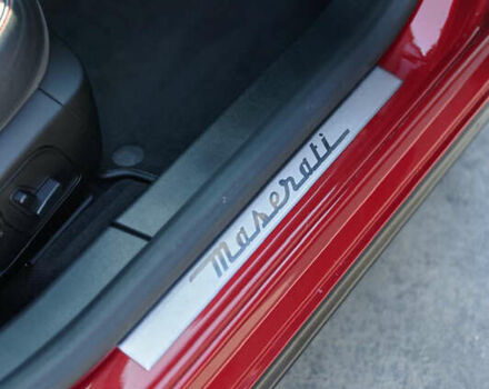Красный Мазерати Гибли, объемом двигателя 2.98 л и пробегом 51 тыс. км за 25000 $, фото 86 на Automoto.ua