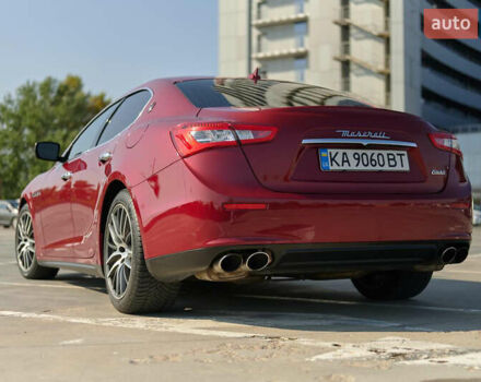 Красный Мазерати Гибли, объемом двигателя 2.98 л и пробегом 51 тыс. км за 25000 $, фото 2 на Automoto.ua