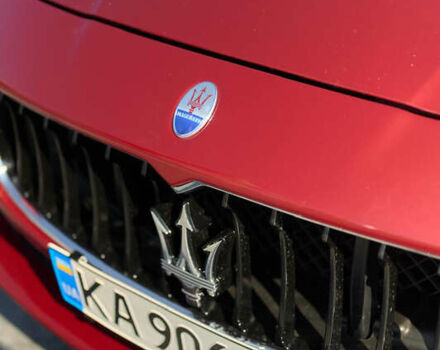 Красный Мазерати Гибли, объемом двигателя 2.98 л и пробегом 51 тыс. км за 25000 $, фото 91 на Automoto.ua