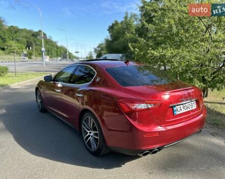 Красный Мазерати Гибли, объемом двигателя 2.98 л и пробегом 50 тыс. км за 25000 $, фото 1 на Automoto.ua