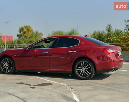 Красный Мазерати Гибли, объемом двигателя 2.98 л и пробегом 51 тыс. км за 25000 $, фото 32 на Automoto.ua