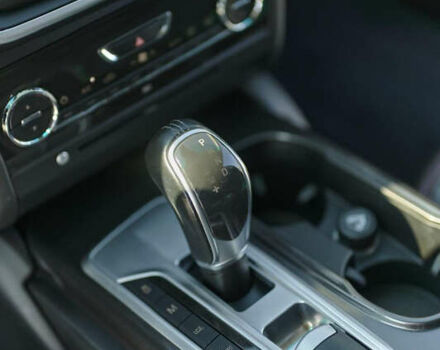 Красный Мазерати Гибли, объемом двигателя 2.98 л и пробегом 51 тыс. км за 25000 $, фото 38 на Automoto.ua