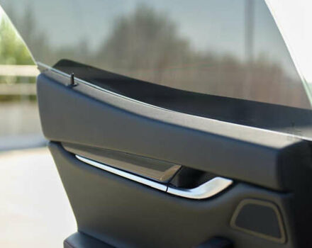 Красный Мазерати Гибли, объемом двигателя 2.98 л и пробегом 51 тыс. км за 25000 $, фото 85 на Automoto.ua