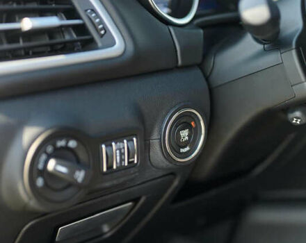 Красный Мазерати Гибли, объемом двигателя 2.98 л и пробегом 51 тыс. км за 25000 $, фото 11 на Automoto.ua