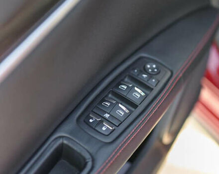 Красный Мазерати Гибли, объемом двигателя 2.98 л и пробегом 51 тыс. км за 25000 $, фото 89 на Automoto.ua