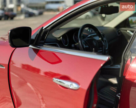 Красный Мазерати Гибли, объемом двигателя 2.98 л и пробегом 51 тыс. км за 25000 $, фото 55 на Automoto.ua