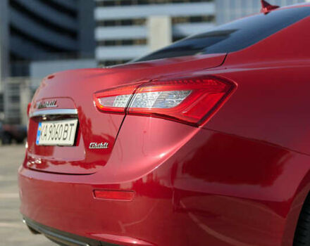 Красный Мазерати Гибли, объемом двигателя 2.98 л и пробегом 51 тыс. км за 25000 $, фото 65 на Automoto.ua