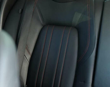 Красный Мазерати Гибли, объемом двигателя 2.98 л и пробегом 51 тыс. км за 25000 $, фото 13 на Automoto.ua