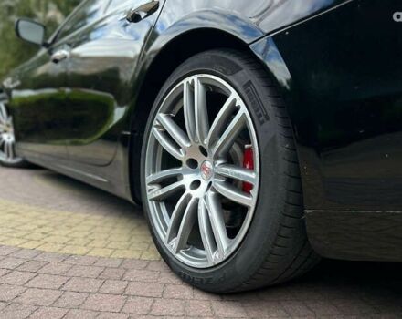 Мазераті Ghibli, об'ємом двигуна 3 л та пробігом 101 тис. км за 19350 $, фото 11 на Automoto.ua