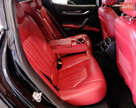 Мазерати Гибли, объемом двигателя 2.98 л и пробегом 101 тыс. км за 17900 $, фото 36 на Automoto.ua