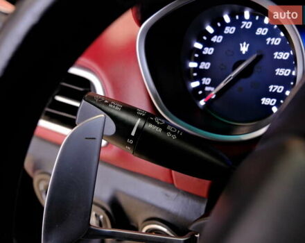 Мазерати Гибли, объемом двигателя 2.98 л и пробегом 101 тыс. км за 17900 $, фото 24 на Automoto.ua