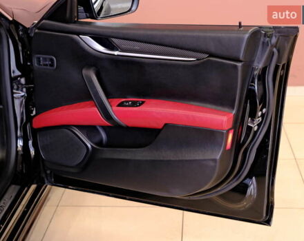 Мазерати Гибли, объемом двигателя 2.98 л и пробегом 101 тыс. км за 17900 $, фото 39 на Automoto.ua