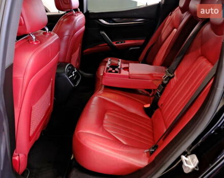 Мазерати Гибли, объемом двигателя 2.98 л и пробегом 101 тыс. км за 17900 $, фото 33 на Automoto.ua