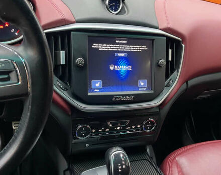 Мазерати Гибли, объемом двигателя 2.98 л и пробегом 100 тыс. км за 17500 $, фото 3 на Automoto.ua