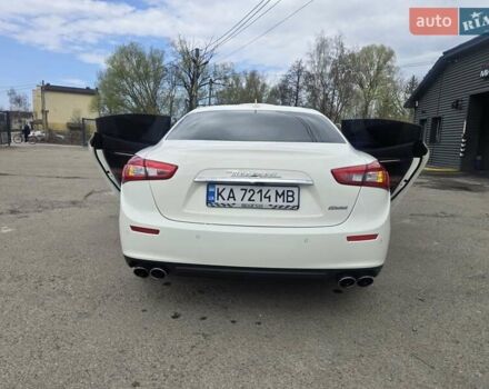 Мазерати Гибли, объемом двигателя 3 л и пробегом 117 тыс. км за 28000 $, фото 18 на Automoto.ua