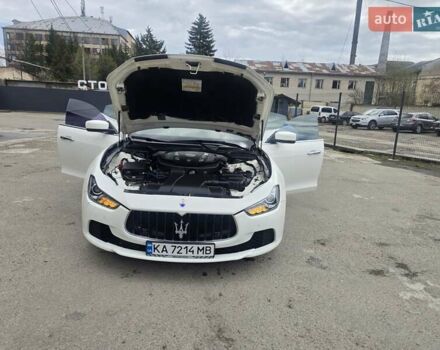 Мазерати Гибли, объемом двигателя 3 л и пробегом 117 тыс. км за 28000 $, фото 28 на Automoto.ua
