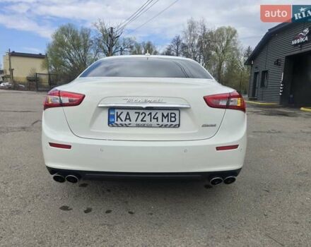 Мазерати Гибли, объемом двигателя 3 л и пробегом 117 тыс. км за 28000 $, фото 4 на Automoto.ua