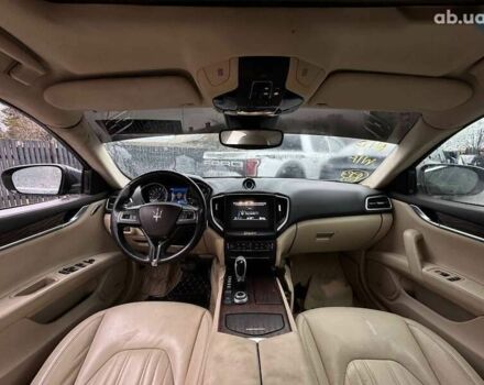 Мазерати Гибли, объемом двигателя 3 л и пробегом 96 тыс. км за 10300 $, фото 9 на Automoto.ua