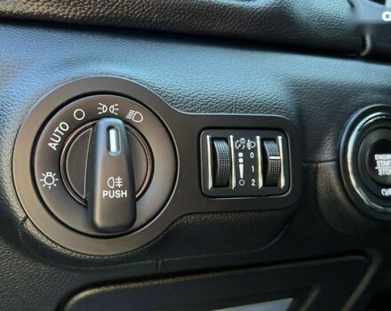 Мазерати Гибли, объемом двигателя 3 л и пробегом 151 тыс. км за 21700 $, фото 13 на Automoto.ua