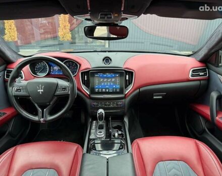 Мазерати Гибли, объемом двигателя 3 л и пробегом 110 тыс. км за 39900 $, фото 29 на Automoto.ua