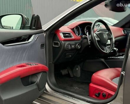 Мазерати Гибли, объемом двигателя 3 л и пробегом 110 тыс. км за 39900 $, фото 19 на Automoto.ua