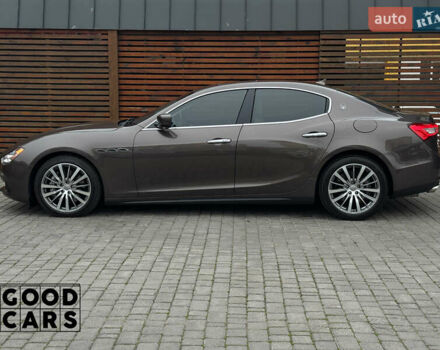 Сірий Мазераті Ghibli, об'ємом двигуна 2.98 л та пробігом 63 тис. км за 21000 $, фото 3 на Automoto.ua