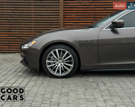 Сірий Мазераті Ghibli, об'ємом двигуна 2.98 л та пробігом 63 тис. км за 21000 $, фото 11 на Automoto.ua