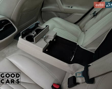 Сірий Мазераті Ghibli, об'ємом двигуна 2.98 л та пробігом 63 тис. км за 21000 $, фото 27 на Automoto.ua