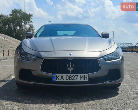 Сірий Мазераті Ghibli, об'ємом двигуна 2.98 л та пробігом 85 тис. км за 22499 $, фото 1 на Automoto.ua