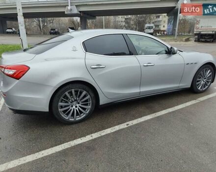 Серый Мазерати Гибли, объемом двигателя 2.98 л и пробегом 183 тыс. км за 18800 $, фото 5 на Automoto.ua