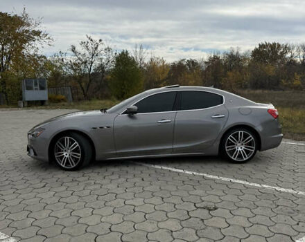 Серый Мазерати Гибли, объемом двигателя 2.98 л и пробегом 75 тыс. км за 33000 $, фото 17 на Automoto.ua