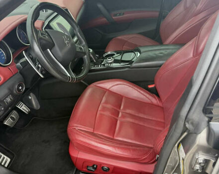 Серый Мазерати Гибли, объемом двигателя 2.98 л и пробегом 75 тыс. км за 33000 $, фото 23 на Automoto.ua