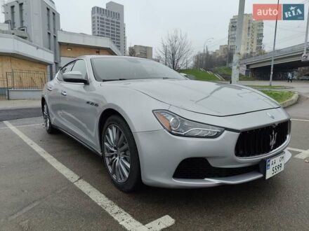 Серый Мазерати Гибли, объемом двигателя 2.98 л и пробегом 183 тыс. км за 18800 $, фото 1 на Automoto.ua