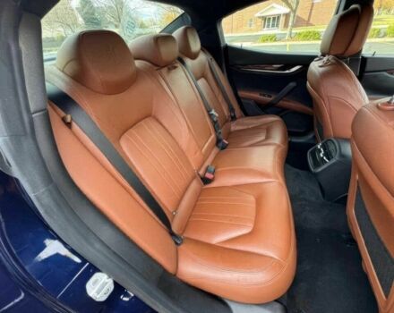 Синій Мазераті Ghibli, об'ємом двигуна 3 л та пробігом 65 тис. км за 6800 $, фото 8 на Automoto.ua