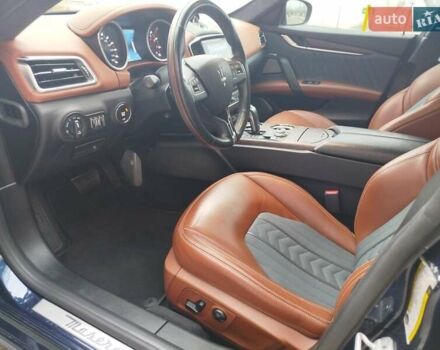 Синій Мазераті Ghibli, об'ємом двигуна 2.98 л та пробігом 62 тис. км за 45000 $, фото 20 на Automoto.ua