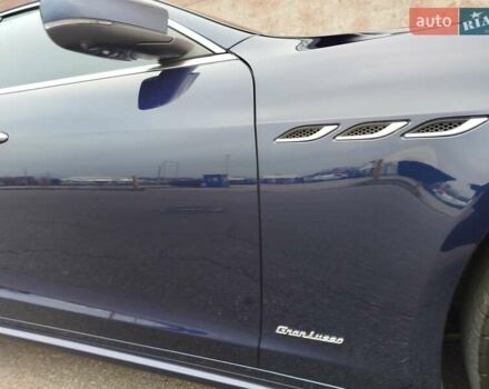 Синій Мазераті Ghibli, об'ємом двигуна 2.98 л та пробігом 62 тис. км за 45000 $, фото 11 на Automoto.ua