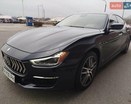 Синій Мазераті Ghibli, об'ємом двигуна 2.98 л та пробігом 62 тис. км за 45000 $, фото 3 на Automoto.ua