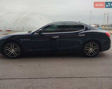 Синій Мазераті Ghibli, об'ємом двигуна 2.98 л та пробігом 62 тис. км за 45000 $, фото 10 на Automoto.ua